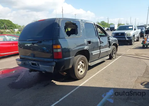 2003 Chevrolet Tahoe Ls z USA, uszkodzony, nr VIN 1GNEC13V73J188127